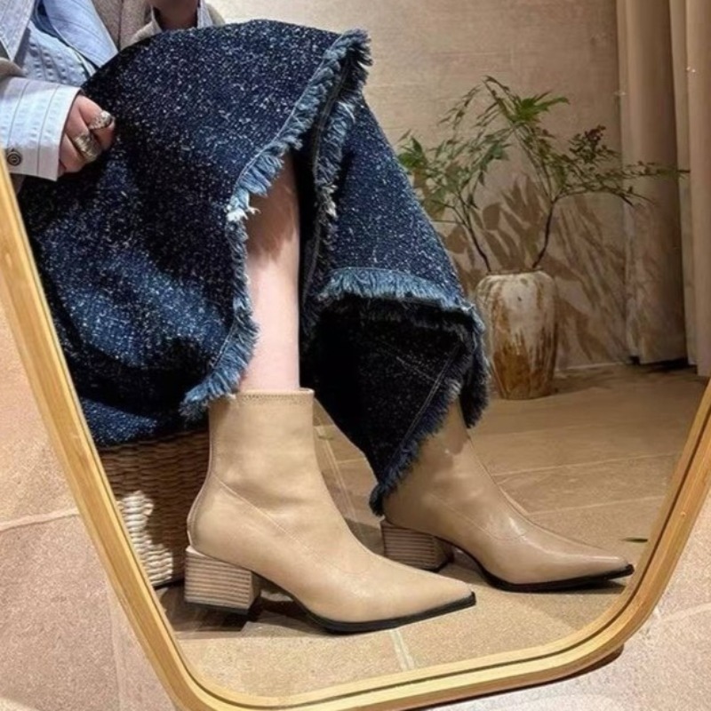 Botas Femininas de Cano Curto  - Vintage Fashion Design avaliação e preço